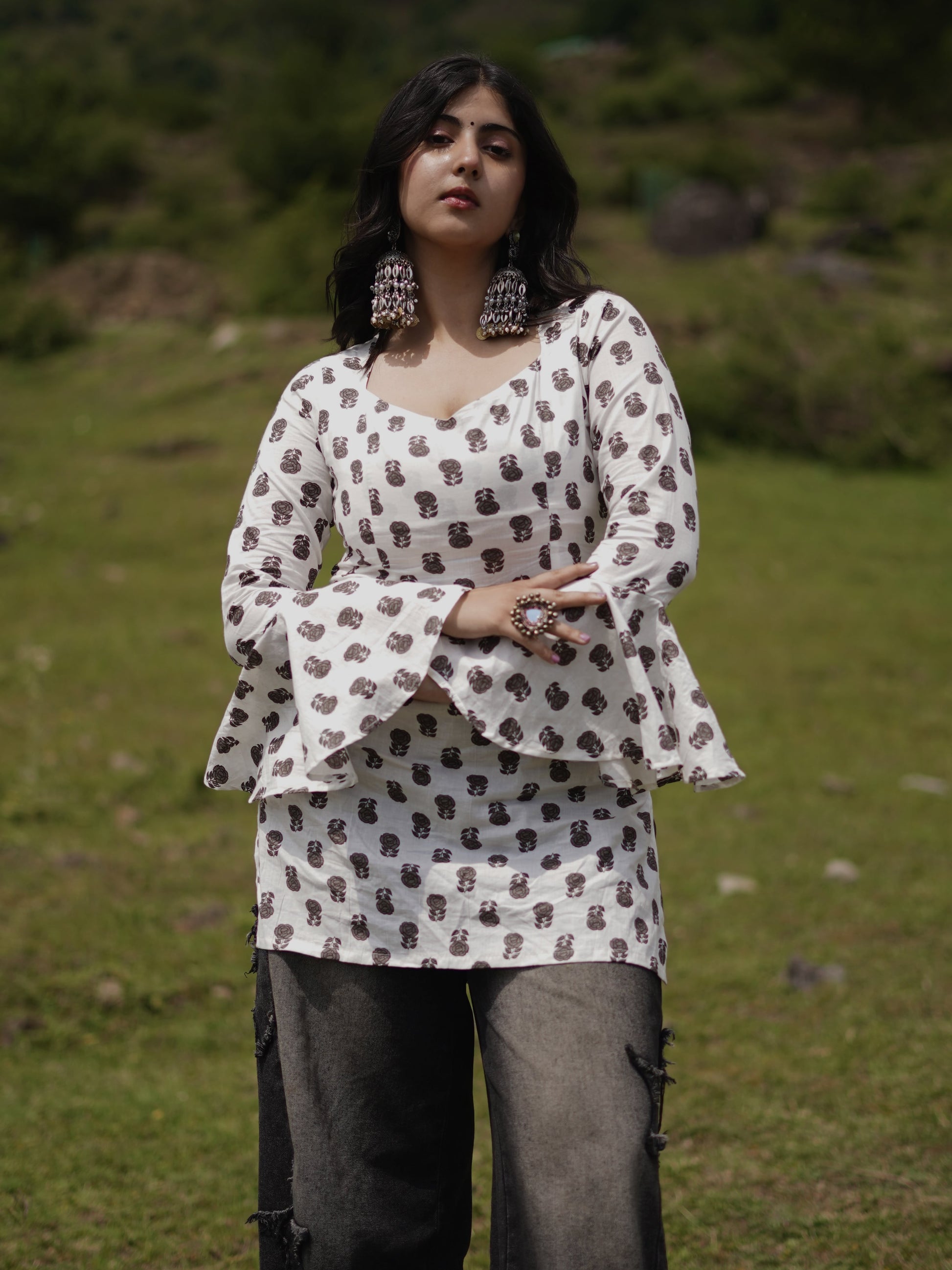 Chitti Bomb Bell Sleeved Kurti