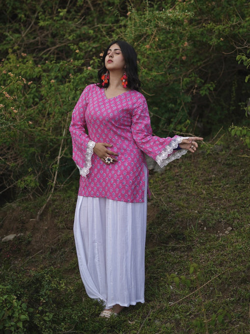 Gulaal Lace Bell Sleeved Kurti