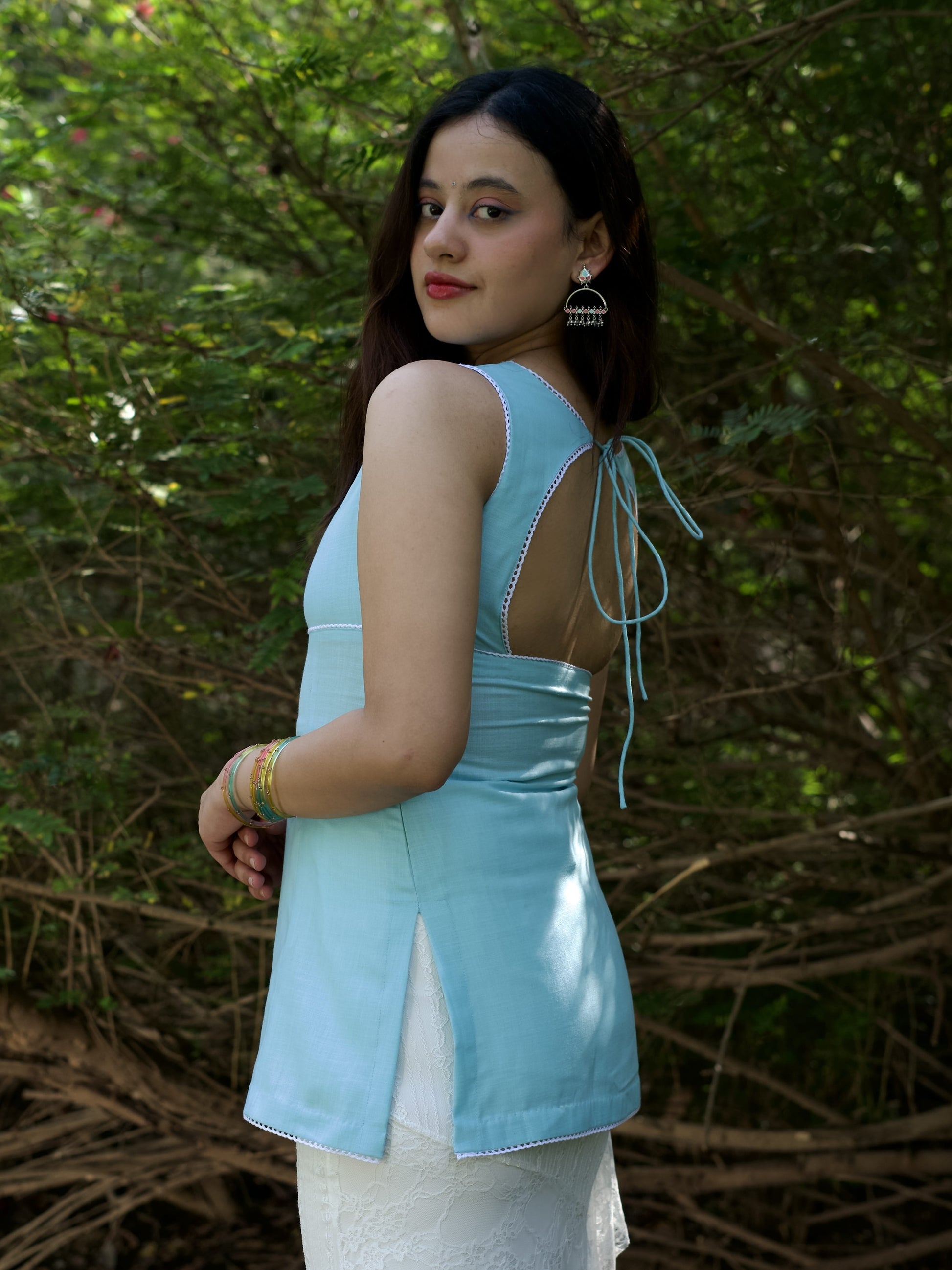 Dil Aasmani Open-Back Kurti
