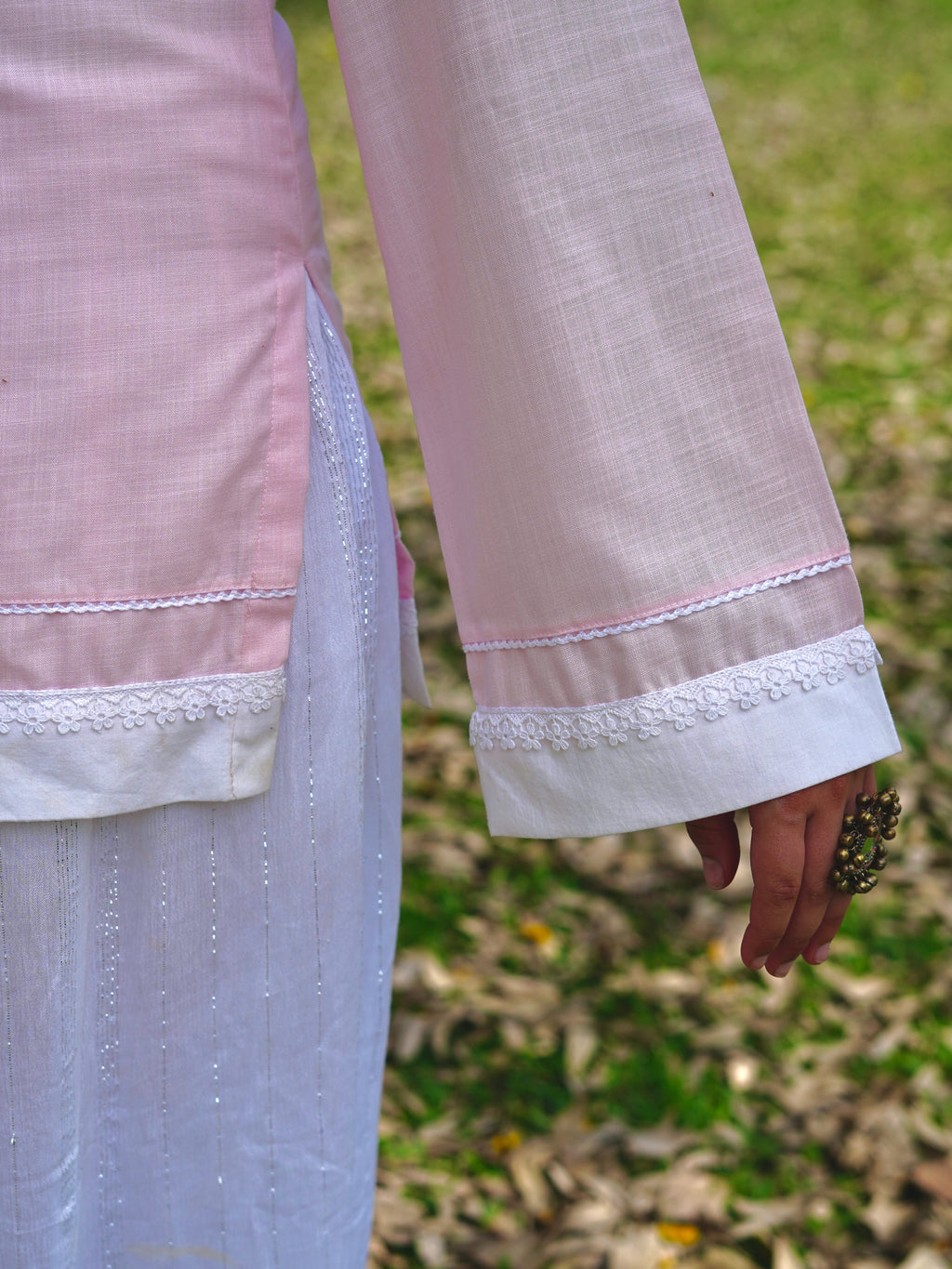 Gul Bahar Flared Sleeve Kurti