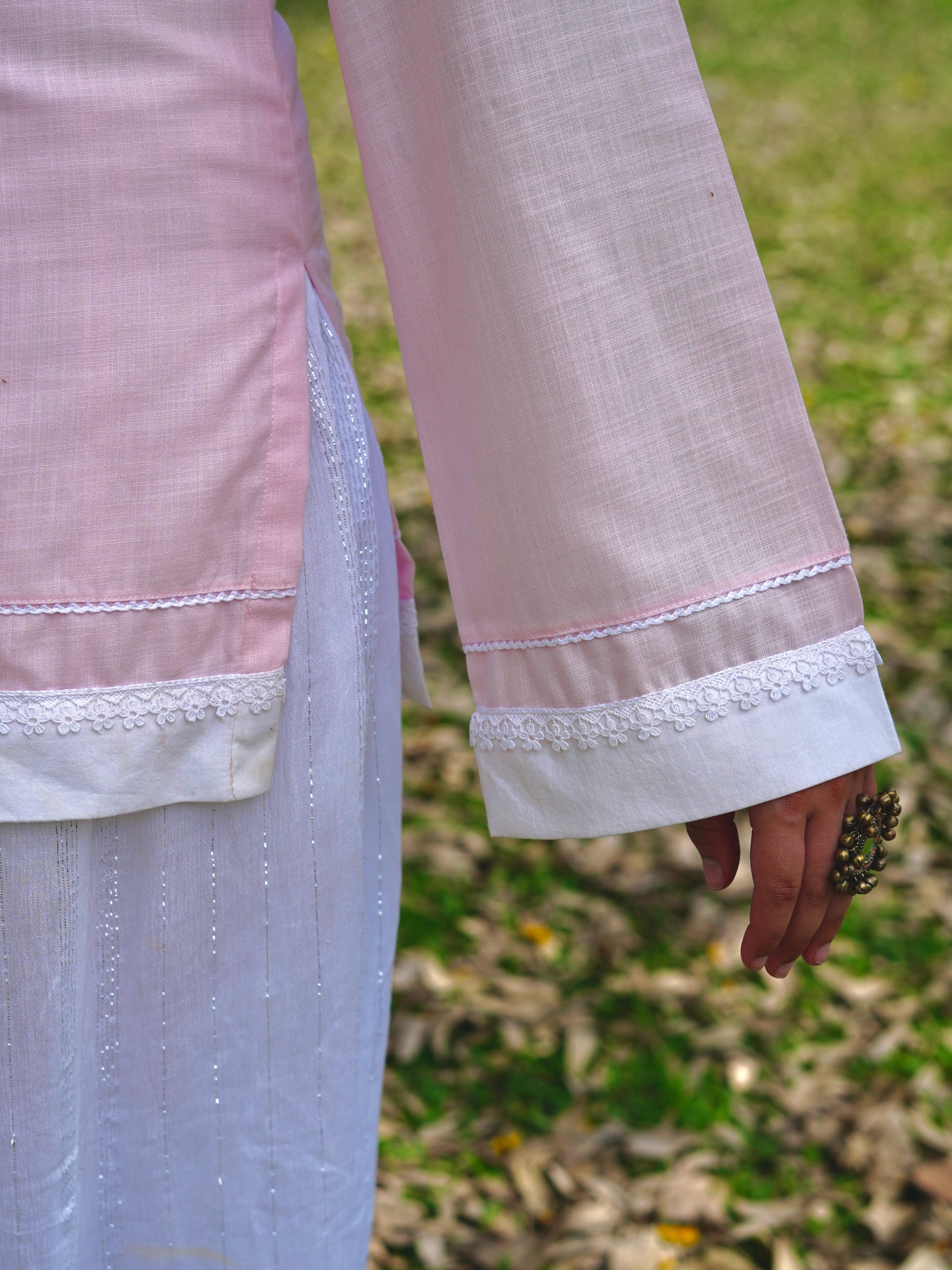 Gul Bahar Flared Sleeve Kurti